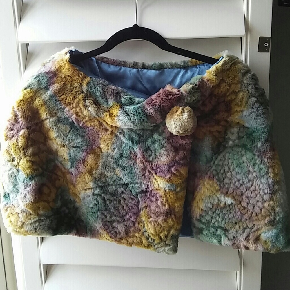 Vintage Faux Fur Cape